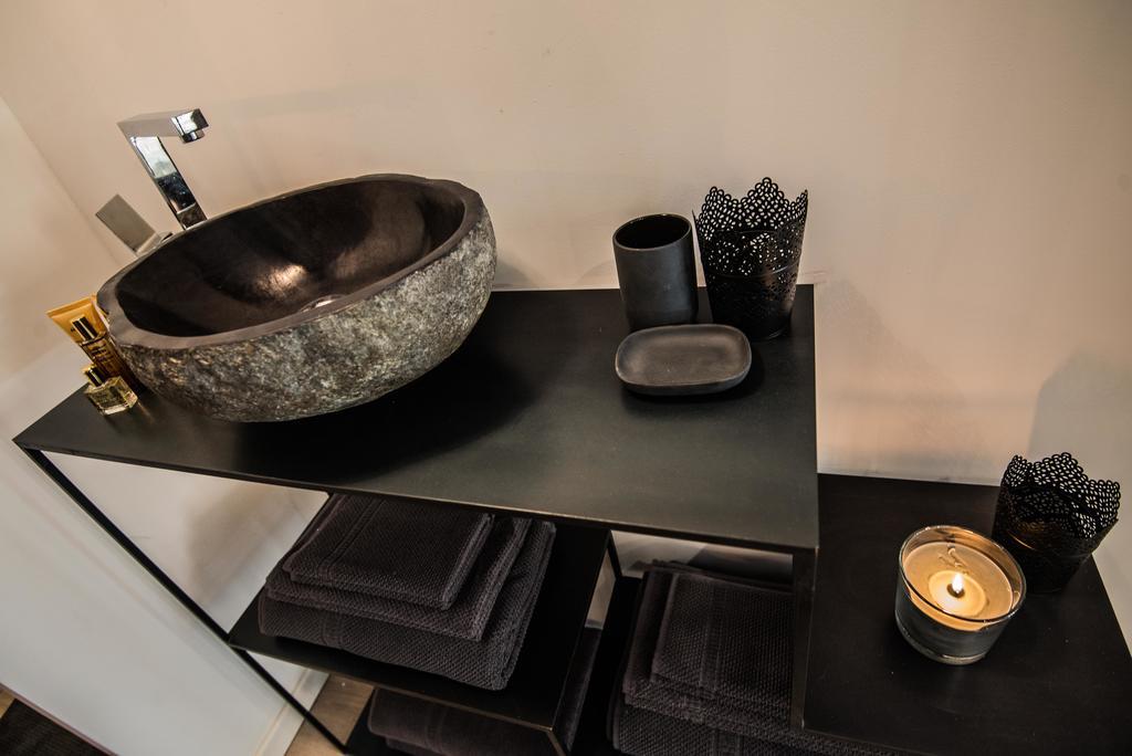 "Un Lieu Unique" Le Gold Et Le Cocon Apartment Анси Екстериор снимка